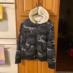 Time and Tru Zipper Hoodie New with tags size XL.